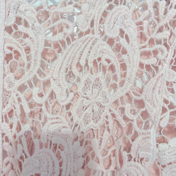 Light Pink Lace Top - Picture 3 of 4